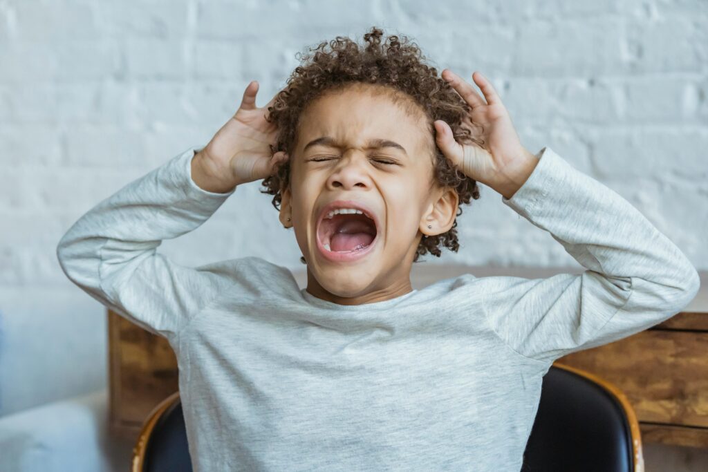 kid breathing with open mouth before visiting airway dentist